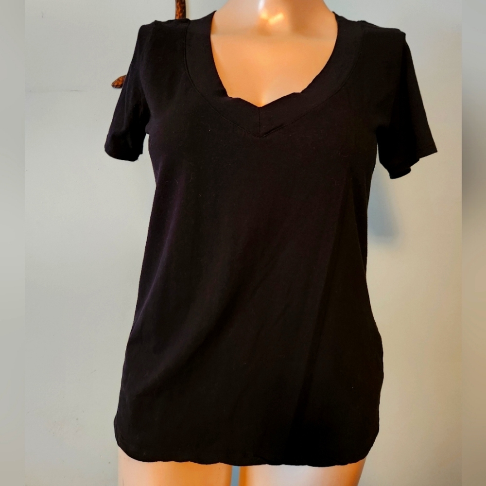 Black shirt